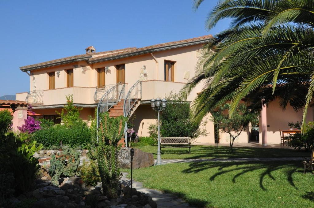 Agriturismo S'Aranada Villa Marrùbiu Kültér fotó